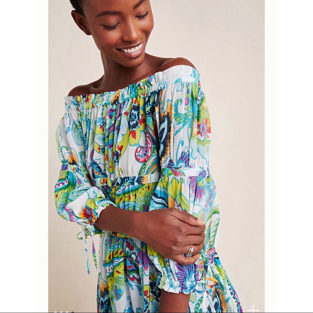 Last one! ANTHROPOLOGY Off the Shoulder Blouse